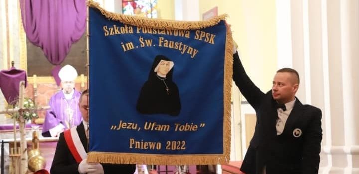 Szkoła w Pniewie z imieniem Św. Faustyny