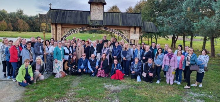 ŚLADAMI ŚWIĘTYCH I BŁOGOSŁAWIONYCH PODKARPACIA