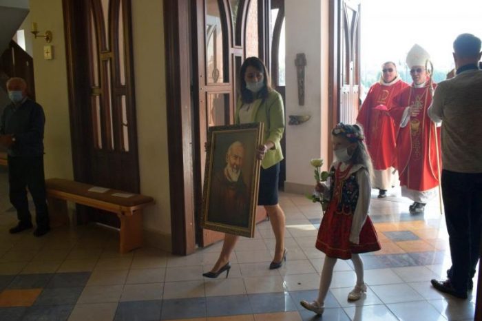 Św. Ojciec Pio patronem Szkoły Podstawowej SPSK w Winownie