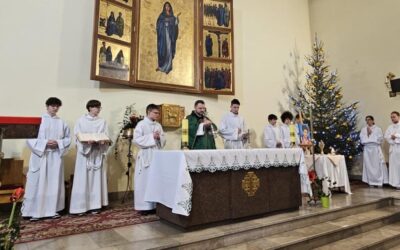 Relikwie błogosławionego Carlo Acutisa w Katolickim Liceum Ogólnokształcącym w Częstochowie