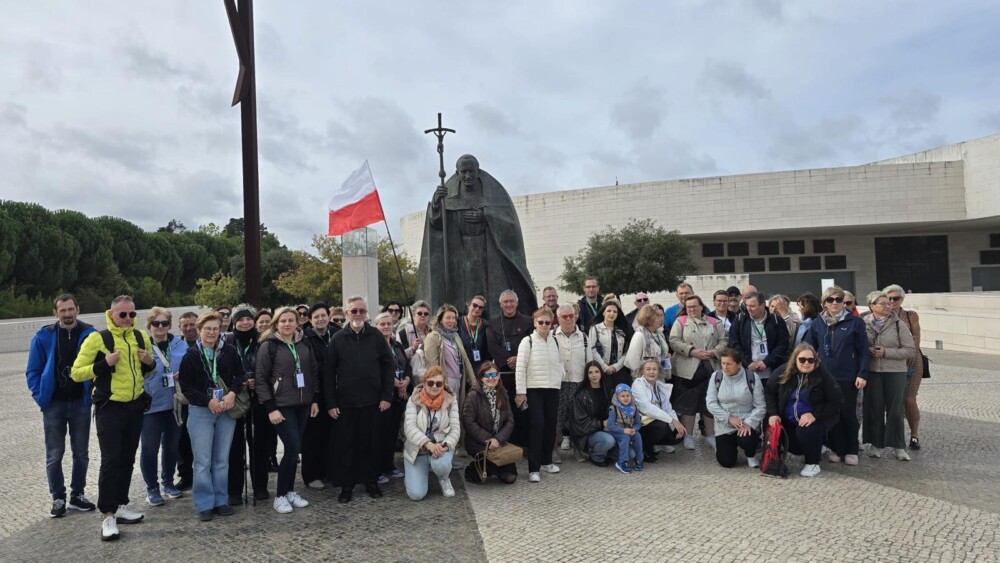 U stóp Matki Bożej Fatimskiej – pielgrzymka pracowników i dyrektorów SPSK